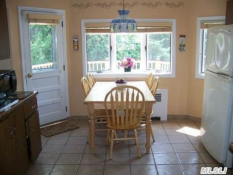4th image of 3562 Carrollton Ave