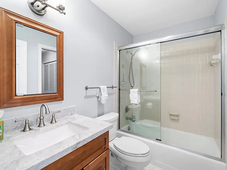 4022 Quail Ridge Dr N #B — Photo 16