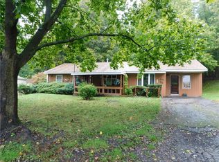136 Greenridge Dr, Manlius, NY 13104