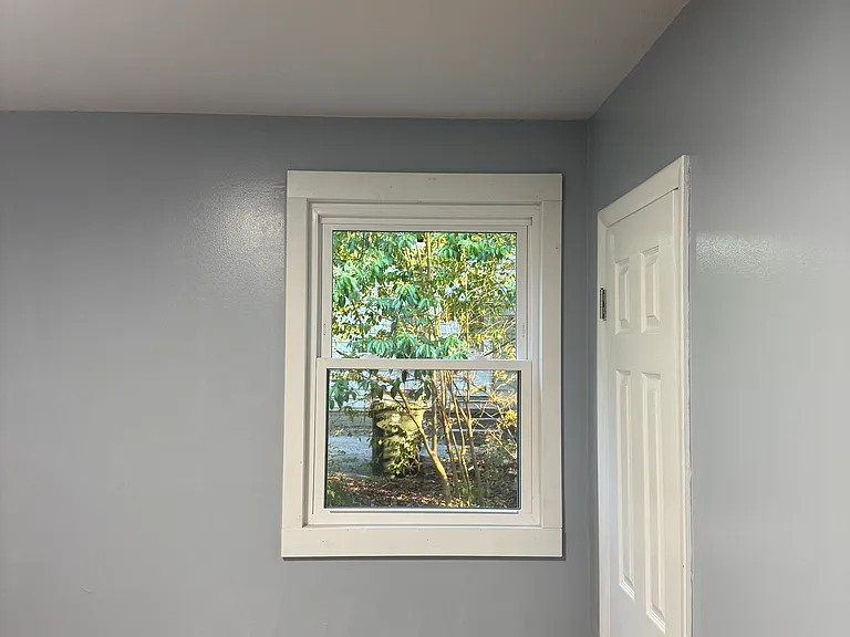 1922 Atkins Dr — Photo 8