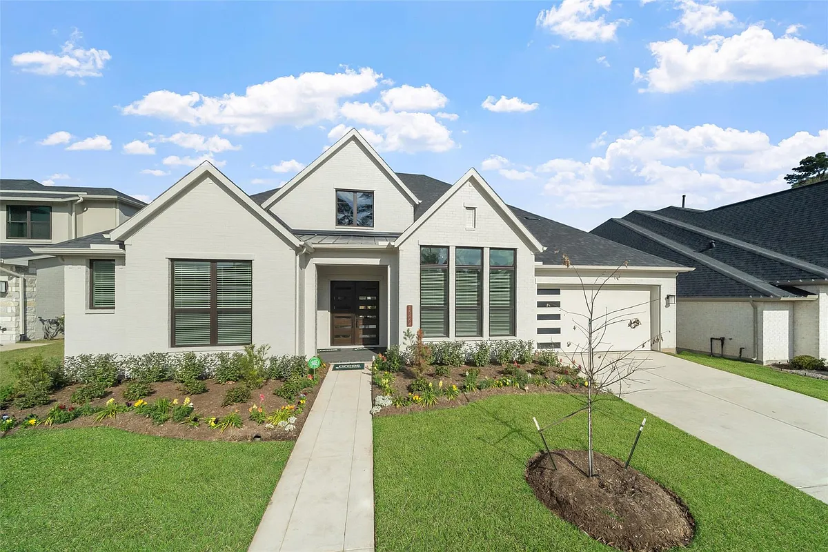 Building Photo - 15464 Ringbill Way