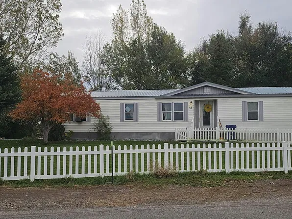 27 S 250 E, Blackfoot, ID 83221