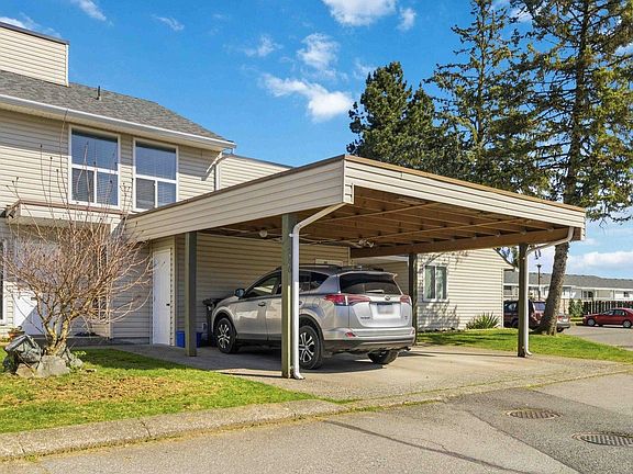 3rd image of 32550 Maclure Rd #286