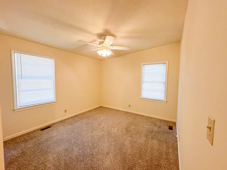 1614 Mayhew St — Photo 13