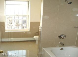 894 Lafayette Ave, Brooklyn, NY 11221