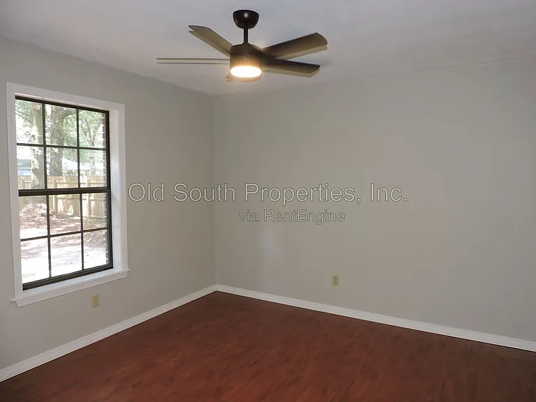 5261 Rowe Trl — Photo 23