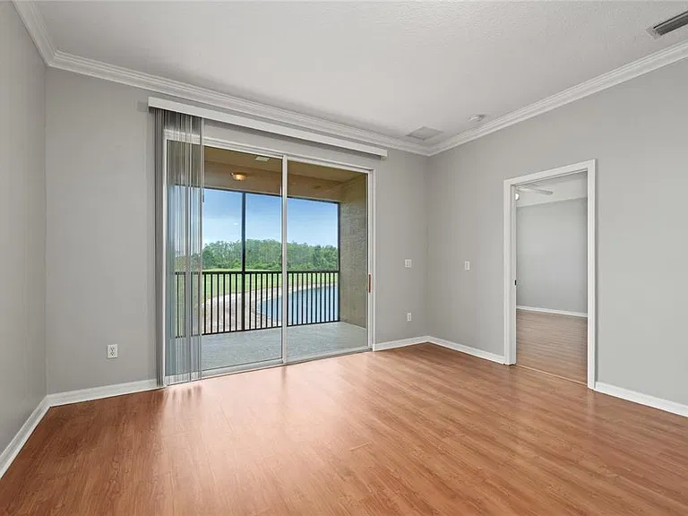 9417 Myrtle Creek Ln #611 — Photo 9