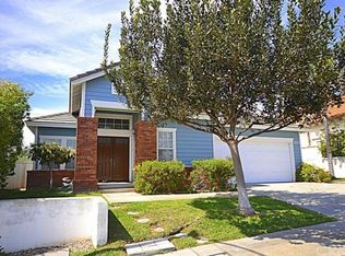 2029 Crescent Dr, Signal Hill, CA 90755