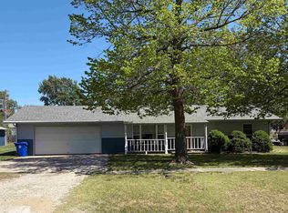 423 S McPherson St, Galva, KS 67443