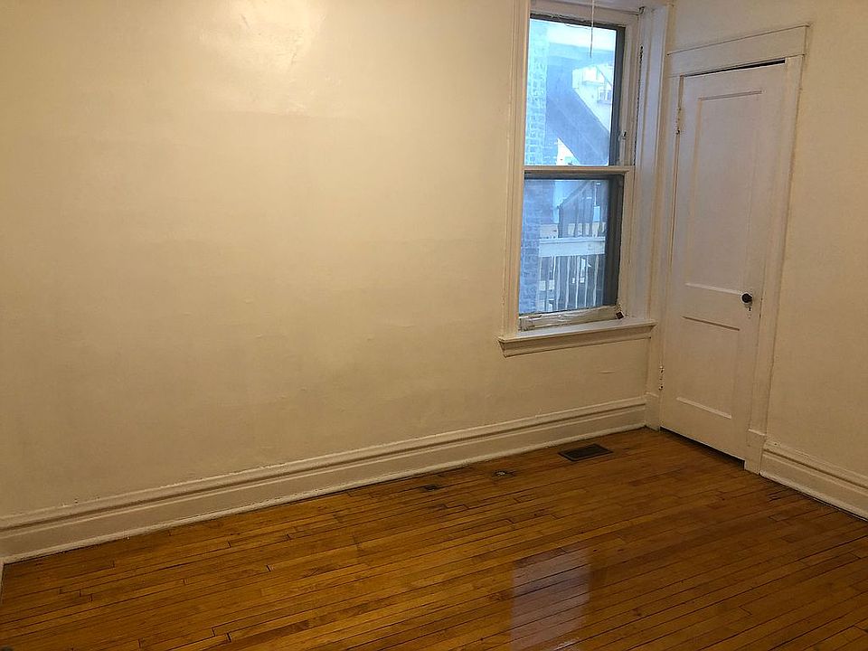 1st image of 846 N Oakley Blvd