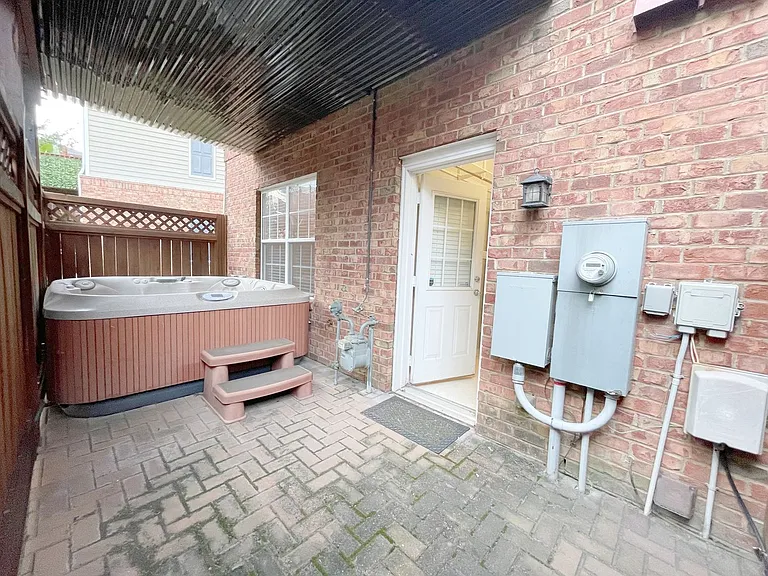2947 Castleberry Ct — Photo 7