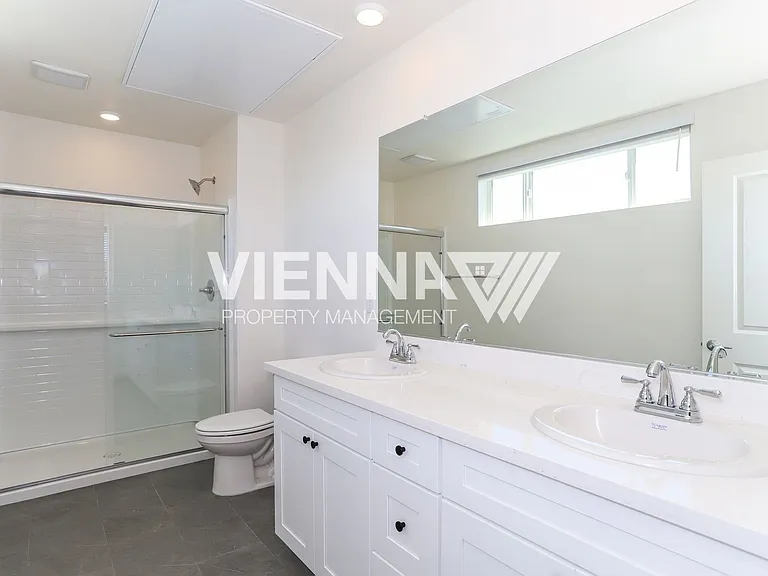 8092 Quiet Knolls Dr — Photo 12