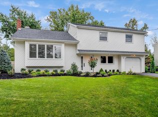 15 Quebec Rd, Marlboro, NJ 07746