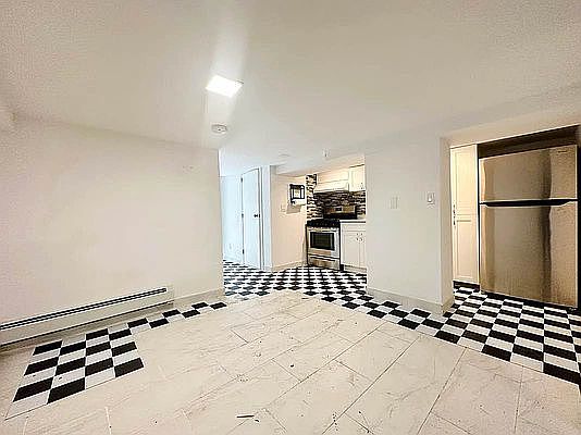 4th image of 2024 Bergen St #1B