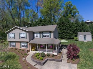 3809 Fairway Dr, Chesapeake Beach, MD 20732