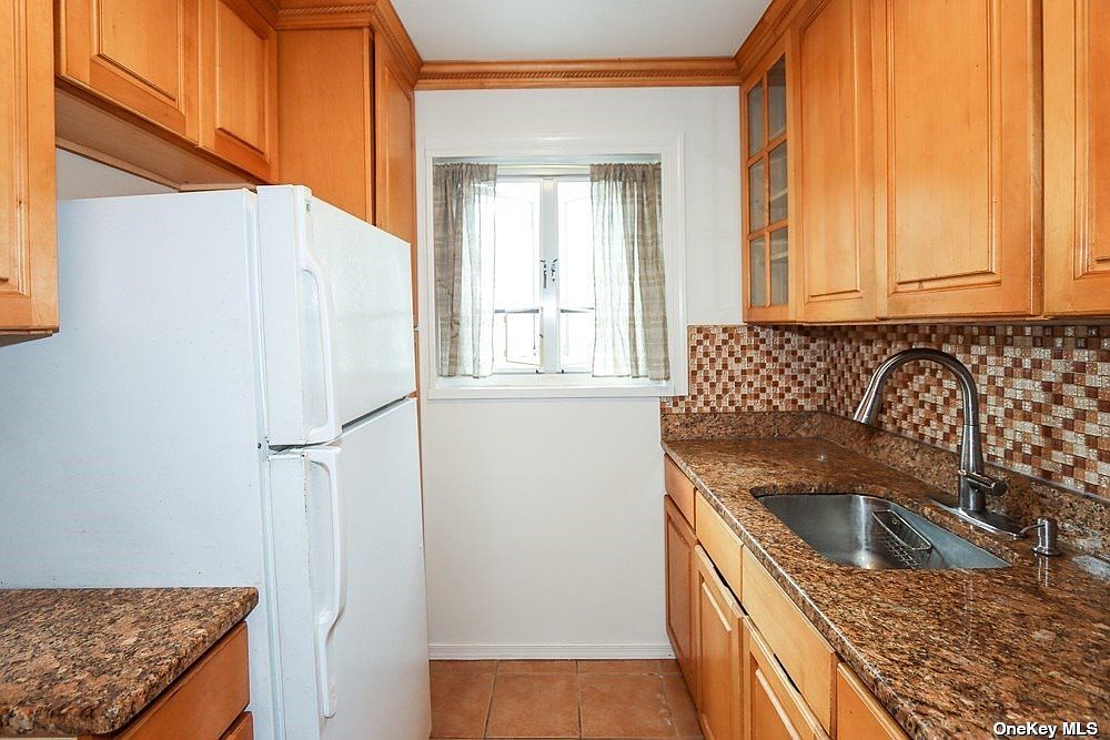 22810 Stronghurst Avenue UNIT 3110, Queens Village, NY 11427 Zillow