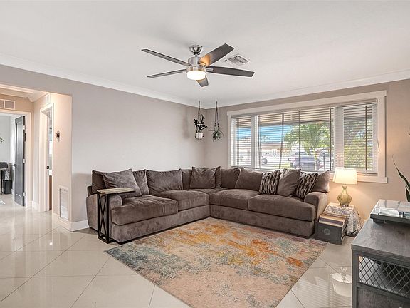 4th image of 7681 NW 11th Court