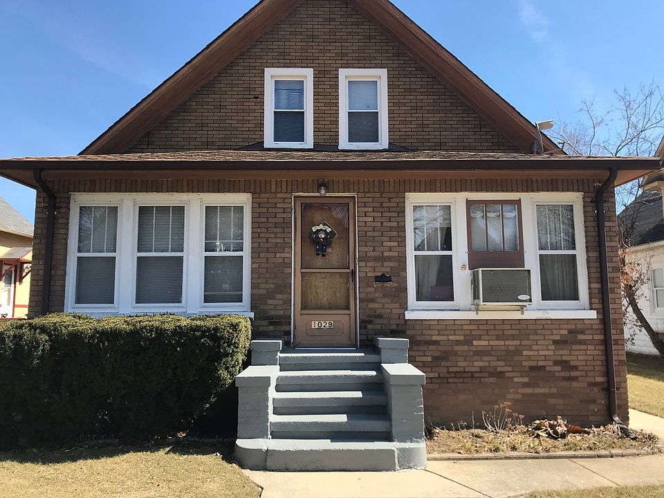 1st image of 1029 McAlister Ave