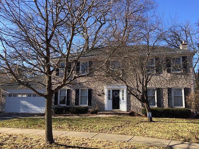 1st image of 795 Interlaken Dr