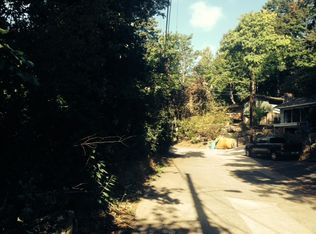 910 SW Cheltenham St, Portland, OR 97239