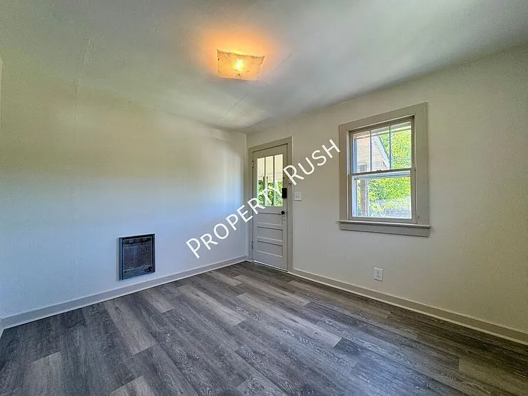 1820 Tunnel Blvd #A — Photo 5