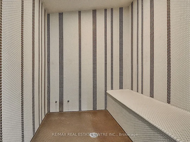 90 Absolute Ave #205 — Photo 39