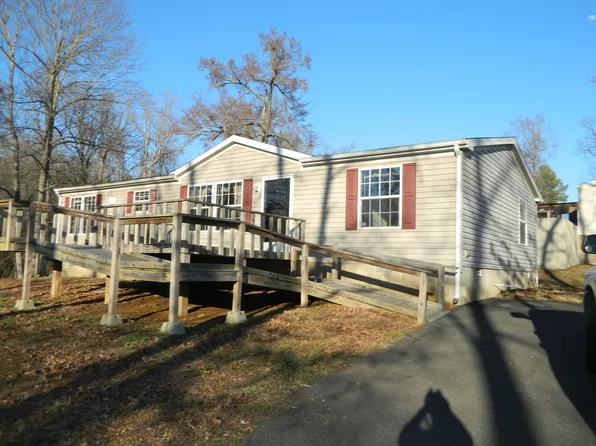 11 Whispering Hills Ln, Benton, KY 42025