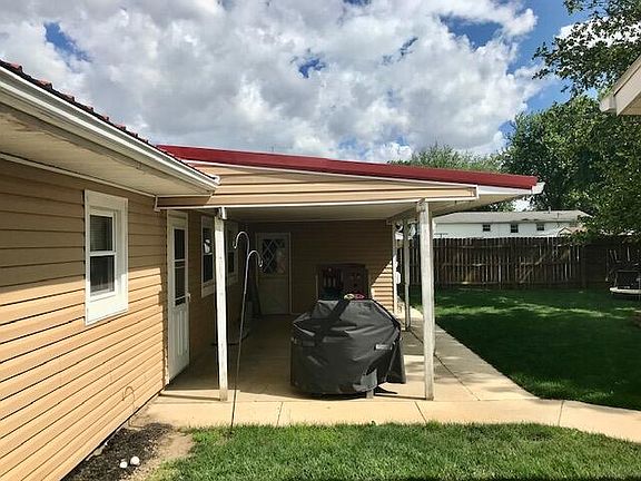5th image of 24 Circle Dr