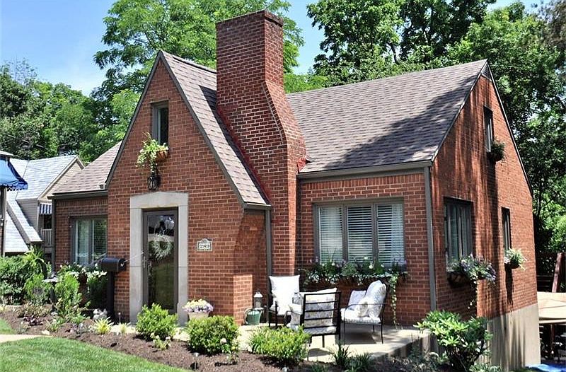 1st image of 289 Inglewood Dr
