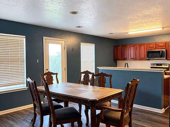 3rd image of 7306 Liberty Ridge Ln