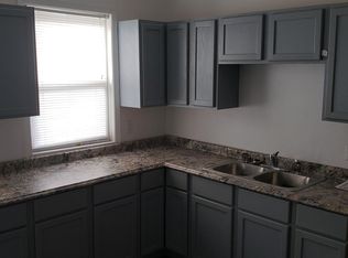 709 7th St S APT 1, La Crosse, WI 54601