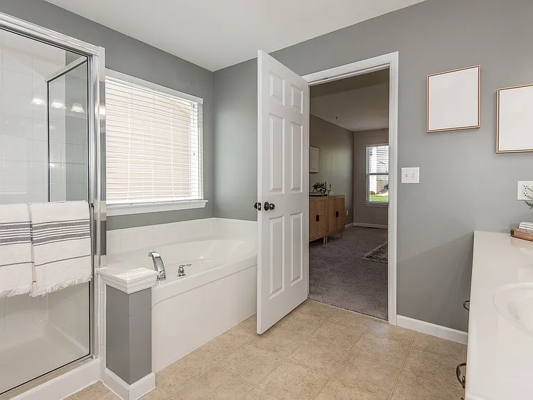 600 Wilmer Meadow Dr — Photo 16