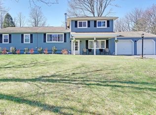 7 N Washington Valley Rd, Long Valley, NJ 07853