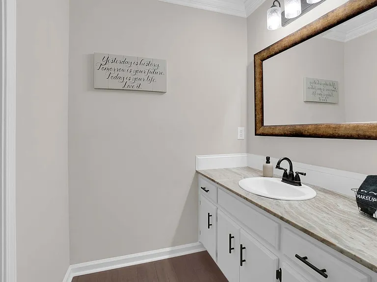 Ware Hill Dr — Photo 20