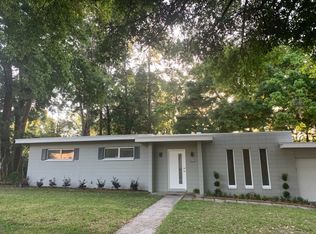 2221 NW 54th Ter, Gainesville, FL 32605