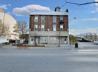268 Talbot St #11, Saint Thomas, ON N5P 1B4