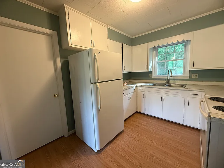 475 Christmas Tree Rd — Photo 5