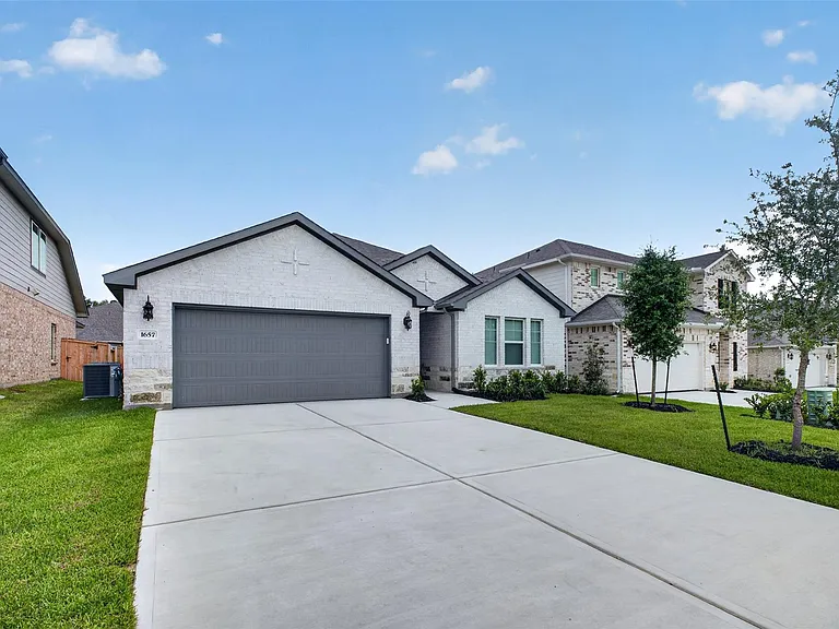 1657 Hopson Ranch Dr — Photo 1