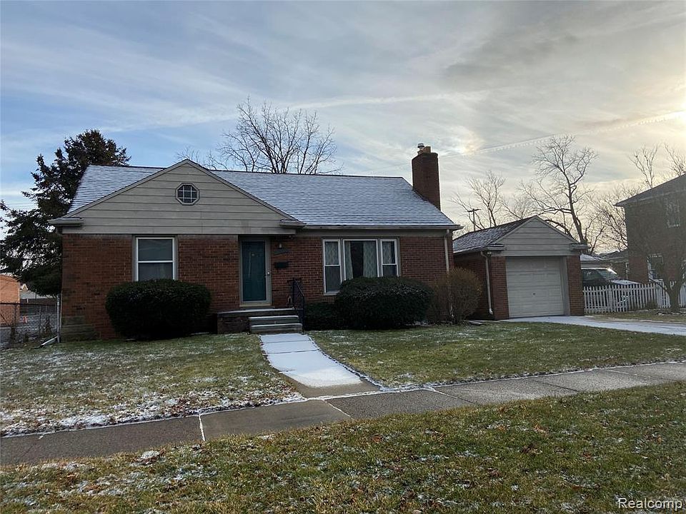 1st image of 22461 Morley Ave
