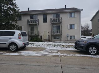 1005 39th Street, Bettendorf, IA 52722