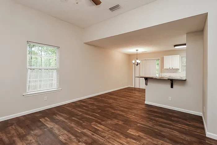 13909 B T Short Cut Off Rd — Photo 4