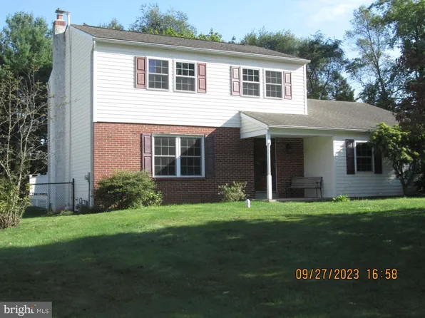 3725 Jasper Ln, Hatboro, PA 19040