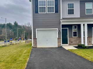 98 Arlotta St, Glassboro, NJ 08028