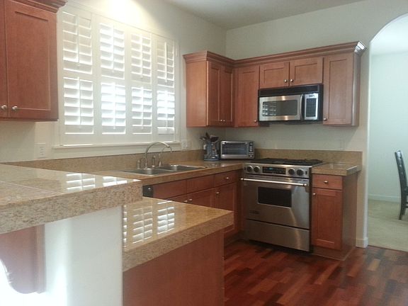 4th image of 120 NE 63rd Ave