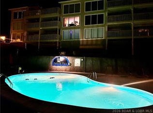 875 Parkside Pl #B-304, Osage Beach, MO 65065