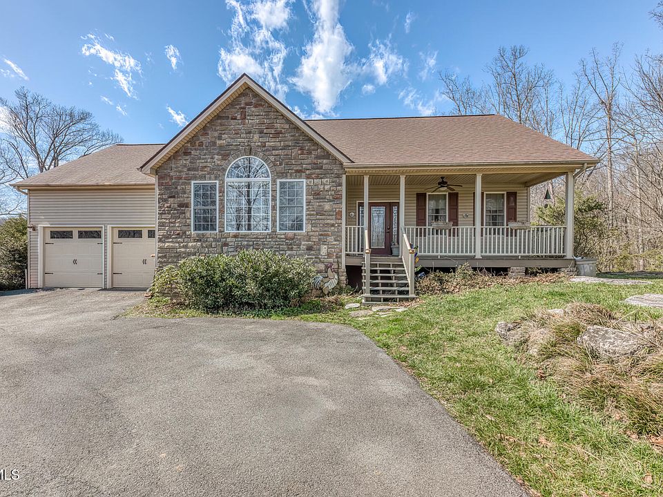 1st image of 107 Asher Ct