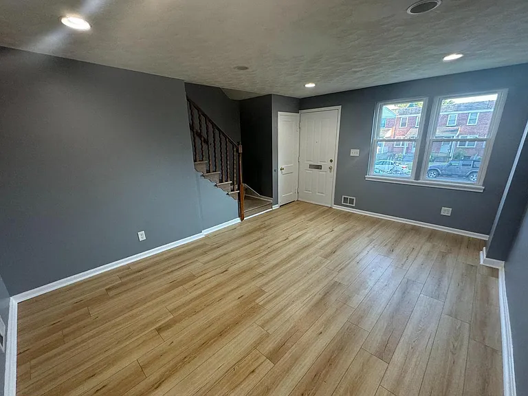 7306 Kirtley Rd — Photo 3