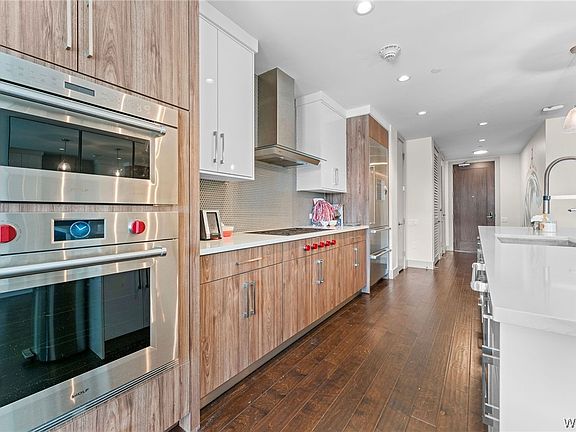 4th image of 1150 8th St #609