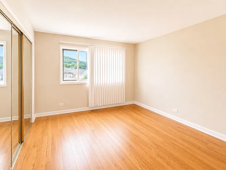 4840 Old Orchard Rd #1 — Photo 9