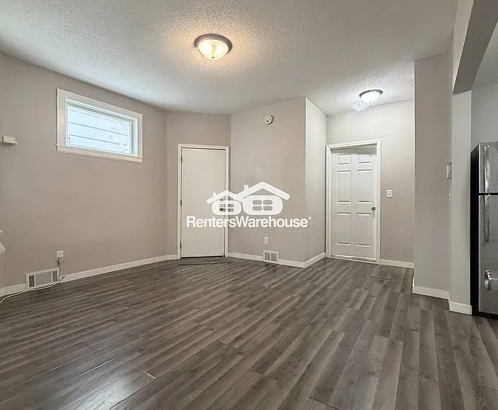 792 Edmund Ave W #1 — Photo 7